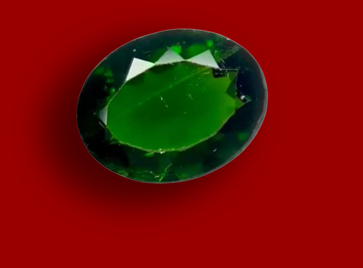 Verdant Guardian | Deep Green Diopside 2.27 cts Boundary Ring in Sterling Silver | Skadi's Winter Frost