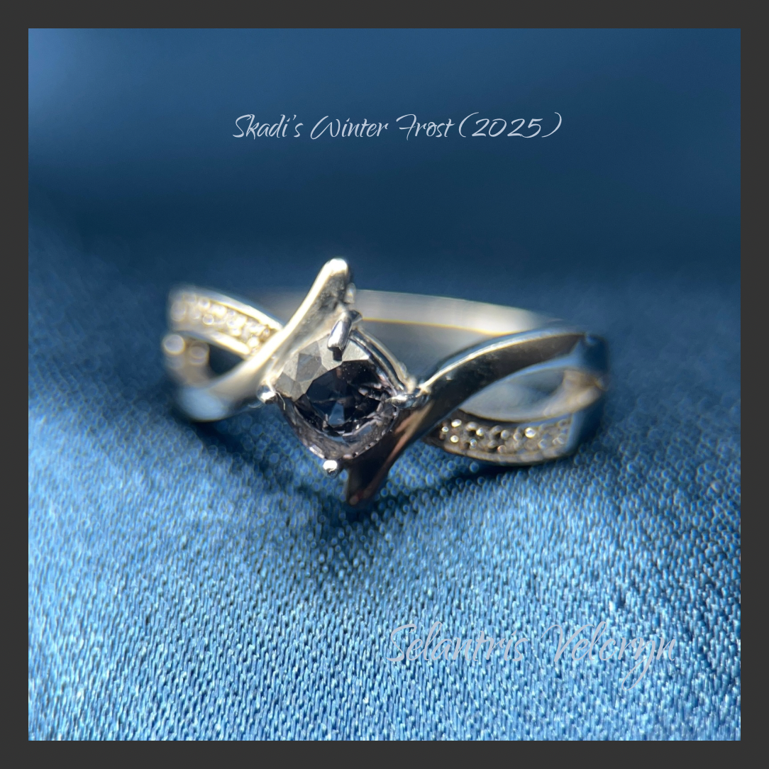 Twilight Edge | Grey Spinel 5mm .70 ct Infinity Twist Ring in Sterling Silver | Skadi's Winter Frost